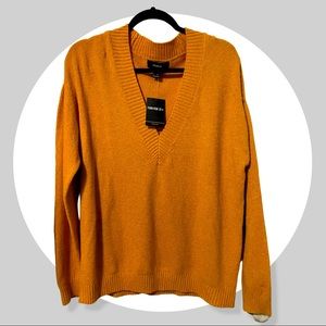 NWT Forever21 Mustard V-neck Sweeter